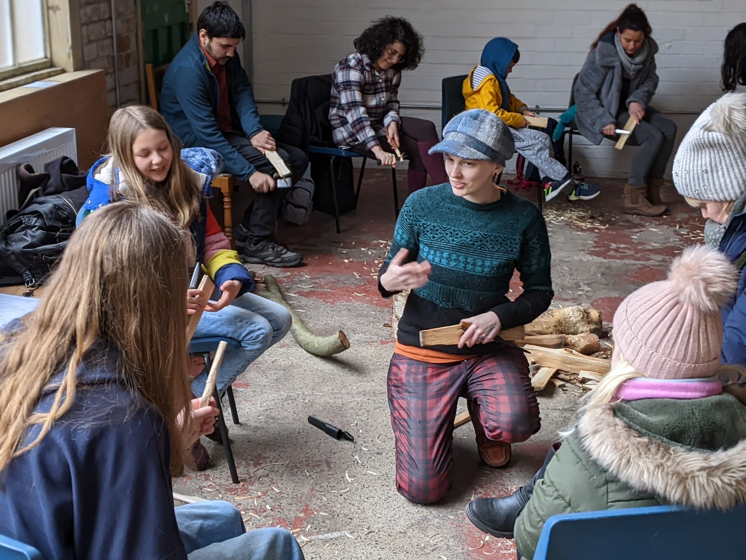 Family wood carving with Pathcarvers April